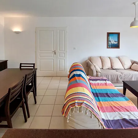 2 Bedroom Amazing In 아파트 술락쉬르메르